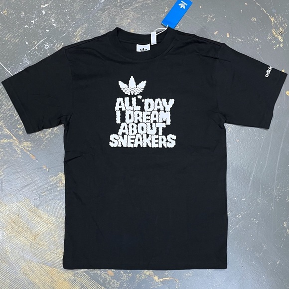 Adidas All Day I Dream About Sneakers Shirt Black HT6236 Small - Picture 1 of 7